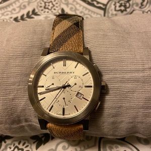 Authentic Burberry BU9360 leather strap watch